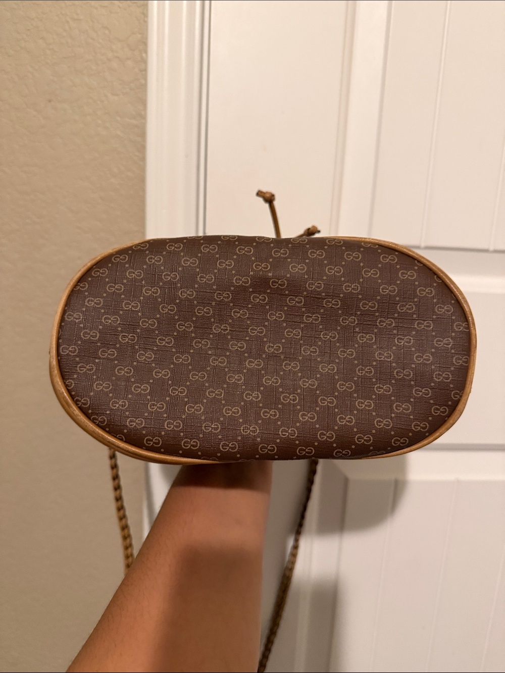 Gucci Brown GG Supreme Bucket Crossbody with Braided Strap - Picture 8 of 8